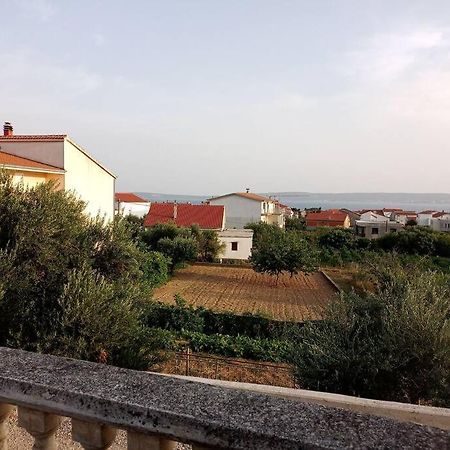 Appartement Obiteljski Stan Kastel Luksic à Kaštela Extérieur photo